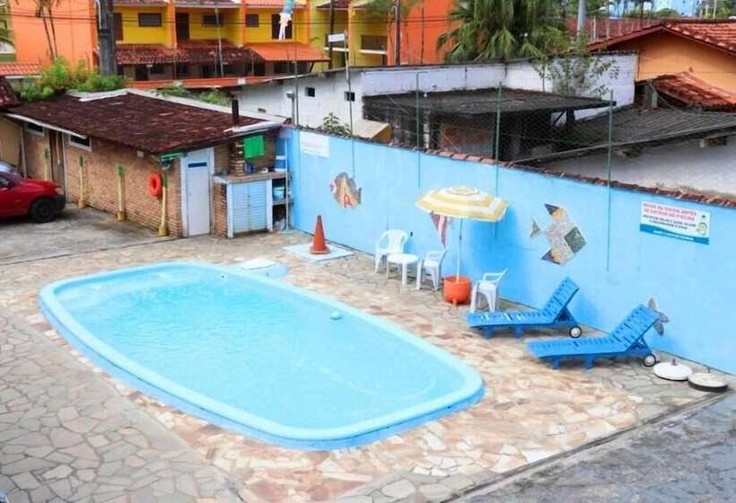 호텔 Mega Rá A Pousada