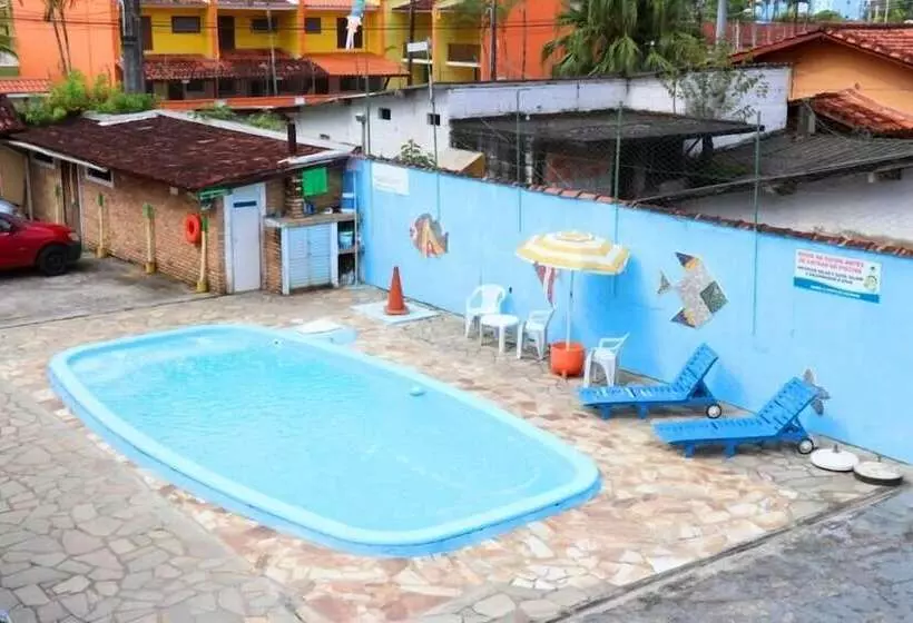 ホテル Mega Rá A Pousada