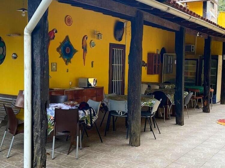 호텔 Mega Rá A Pousada