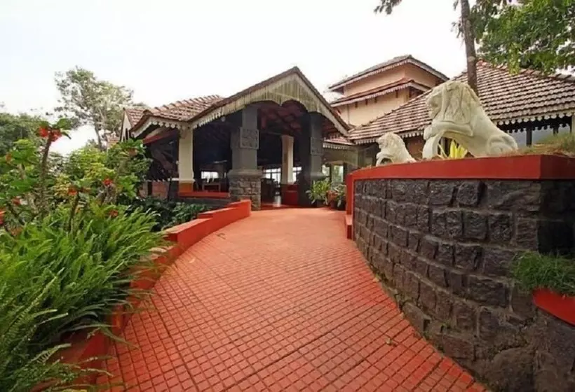 Отель Porcupine Castle