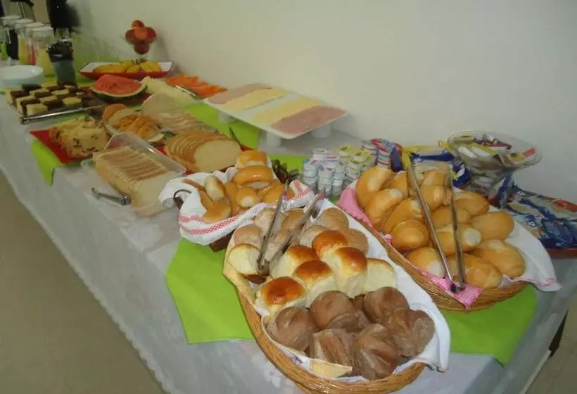 Otel Pousada Clariô