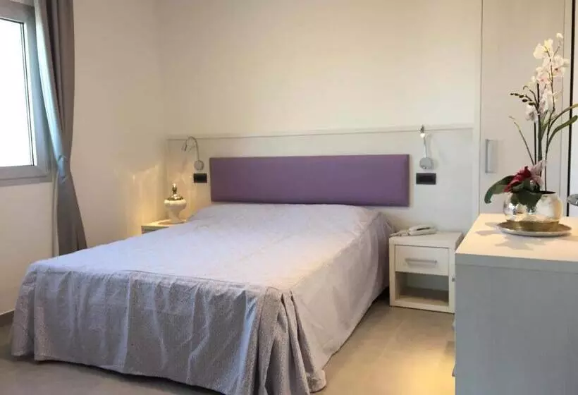 هتل Residence Albachiara