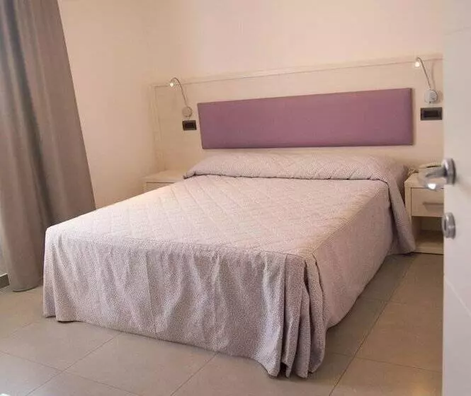 هتل Residence Albachiara