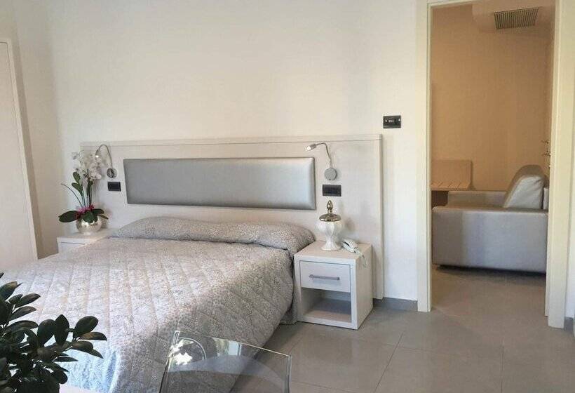 هتل Residence Albachiara