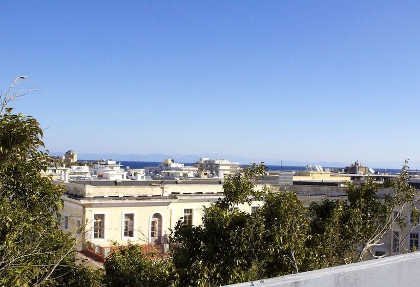 酒店 Stay Rhodes Hostel & Bar