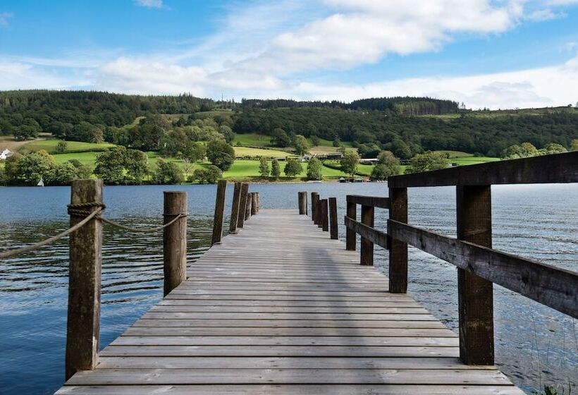Отель The Coniston Inn   The Inn Collection Group