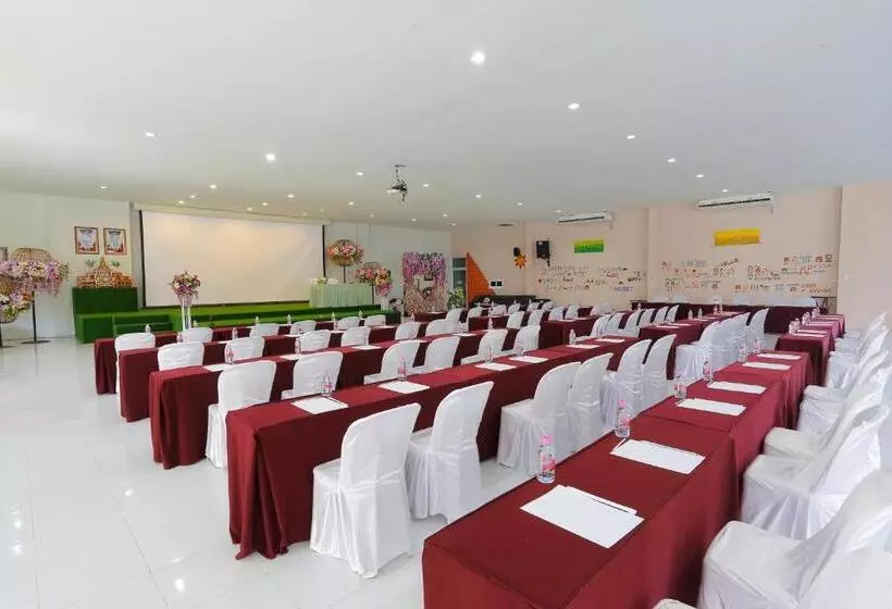 Play La Ploen Boutique Resort