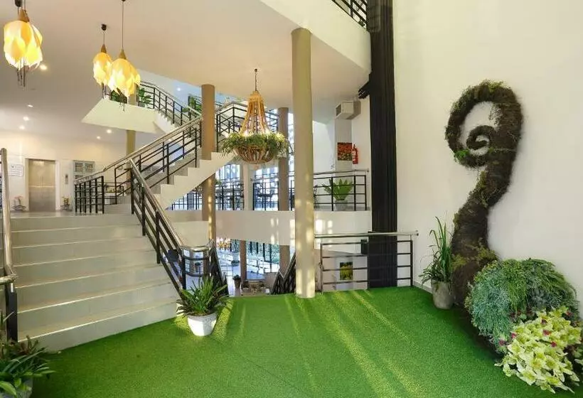 Play La Ploen Boutique Resort