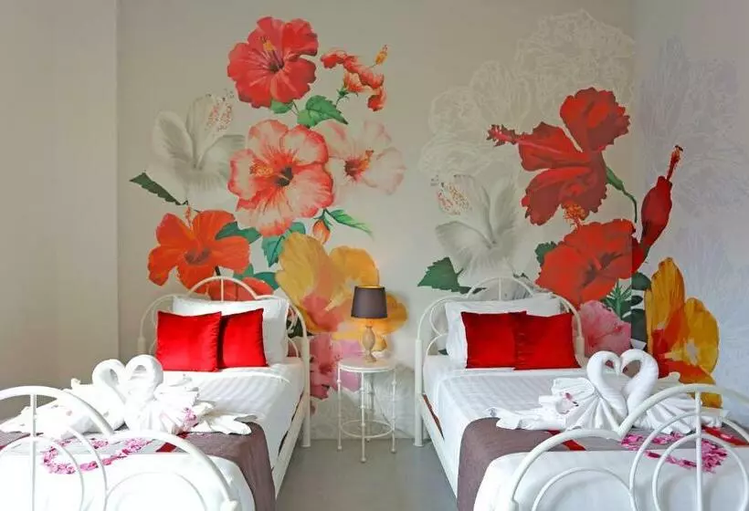 Play La Ploen Boutique Resort