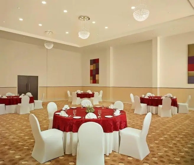 The Gateway Hotel Balaghat Road Gondia