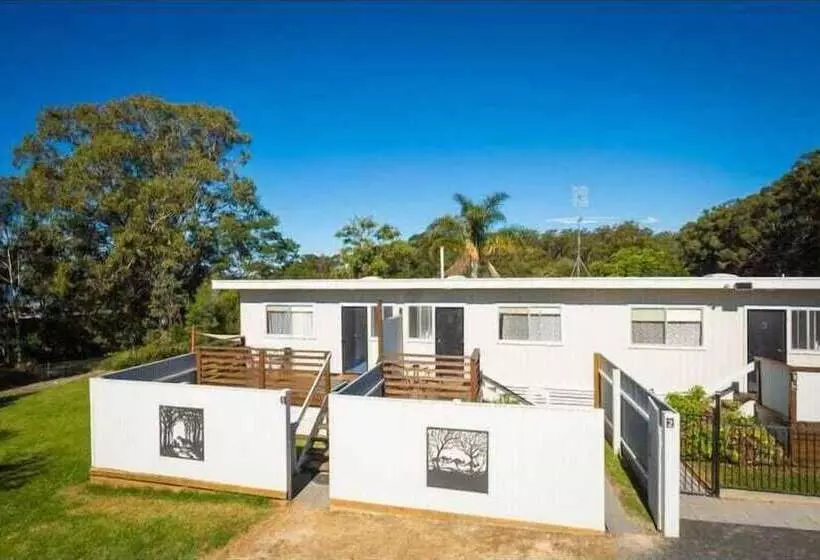 Top Of The Lake Units