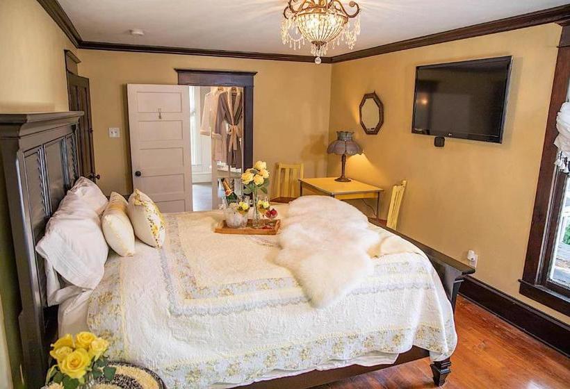 مبيت وإفطار Red Gate Inn