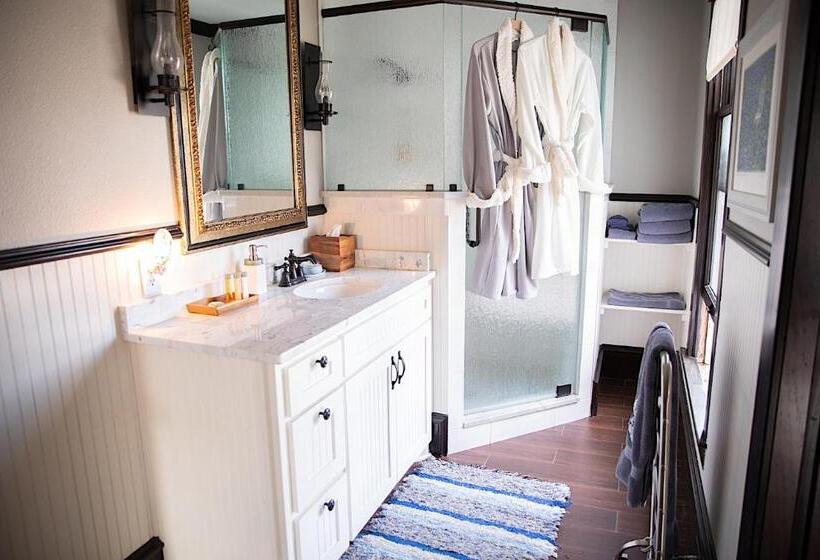 مبيت وإفطار Red Gate Inn