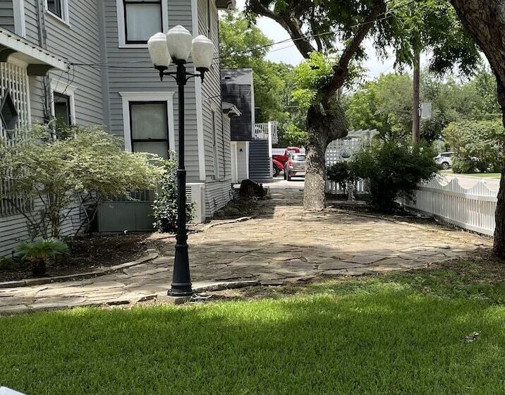 مبيت وإفطار Red Gate Inn