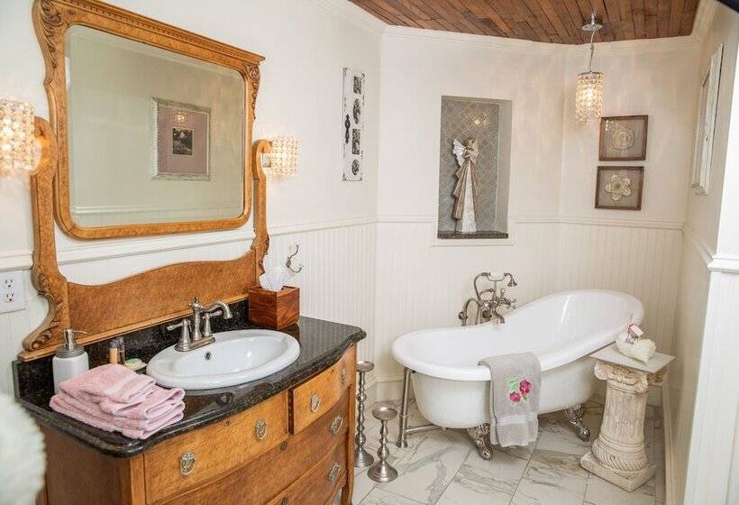 مبيت وإفطار Red Gate Inn