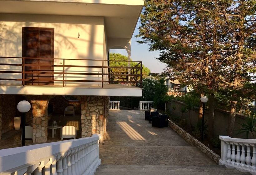 مبيت وإفطار Villa Angela Suite