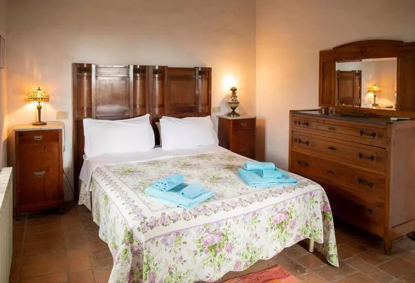 ホテル Agriturismo Quarantallina