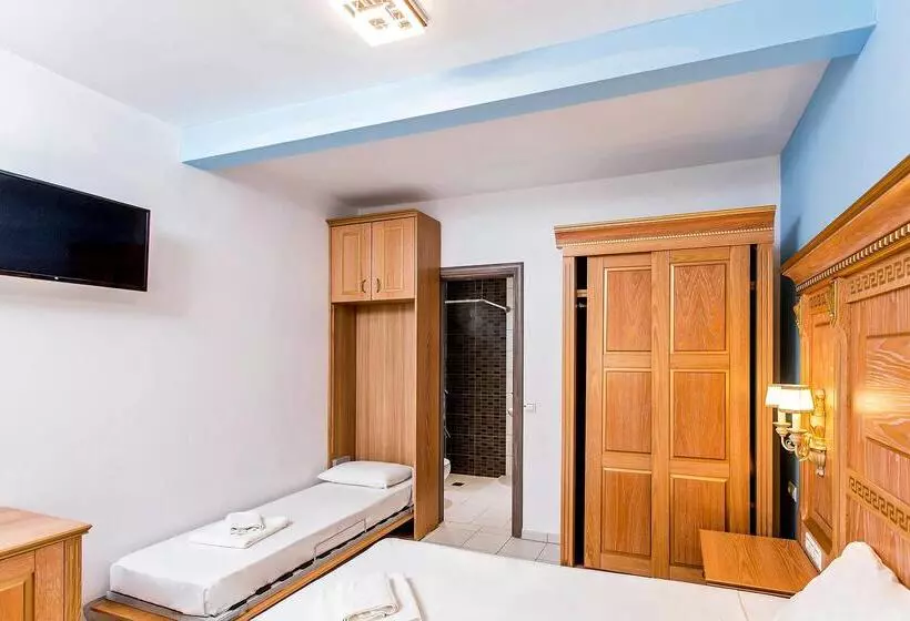 בית מלון כפרי Greek Pride