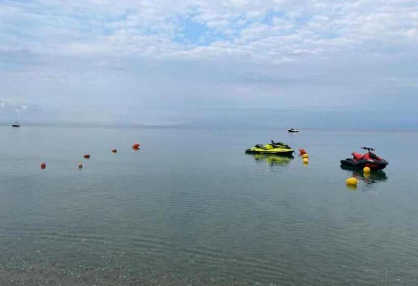 ホテル Greek Pride