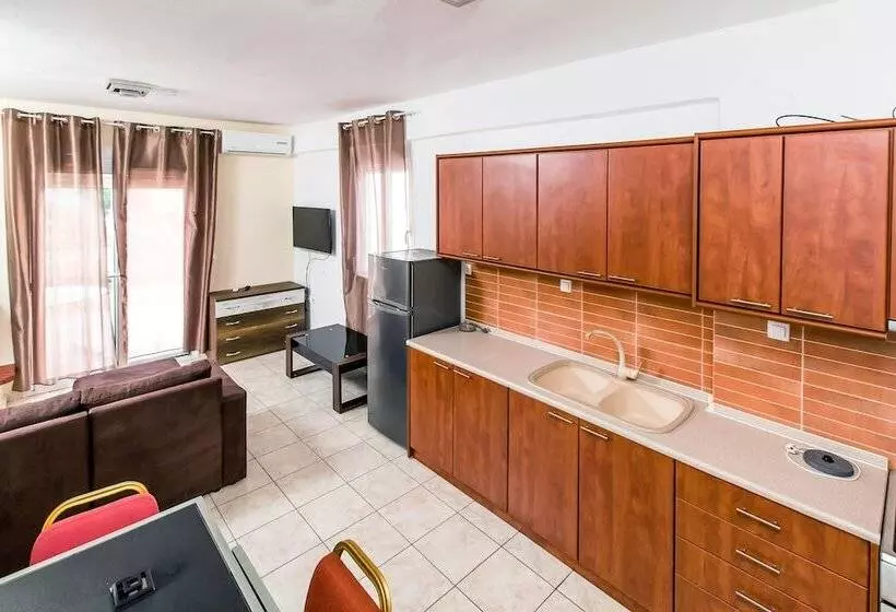 בית מלון כפרי Greek Pride