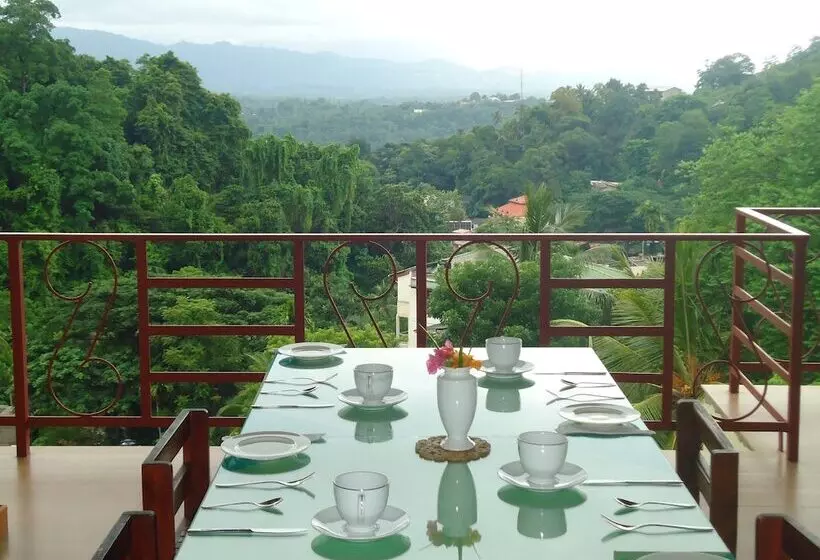 酒店 Nature Walk Resort