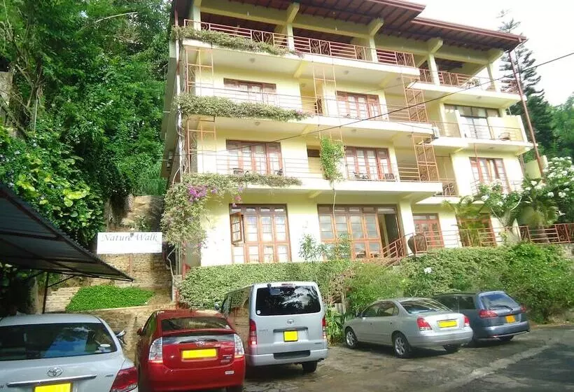 酒店 Nature Walk Resort