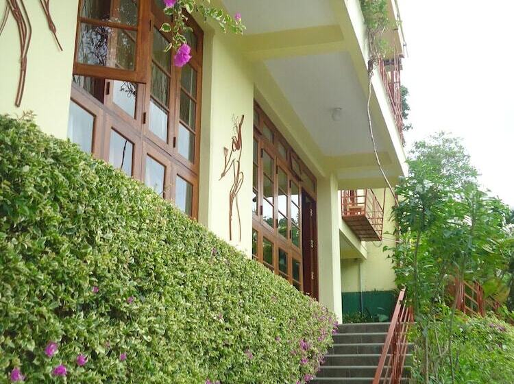 فندق Nature Walk Resort