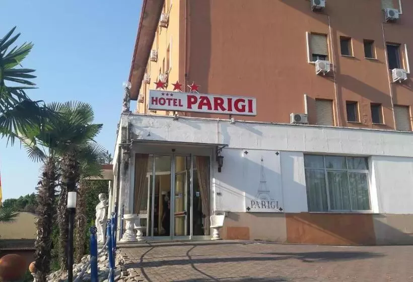 בית מלון כפרי Parigi