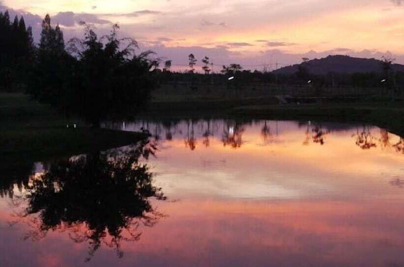 فندق The Farmhouse At Polo Escape