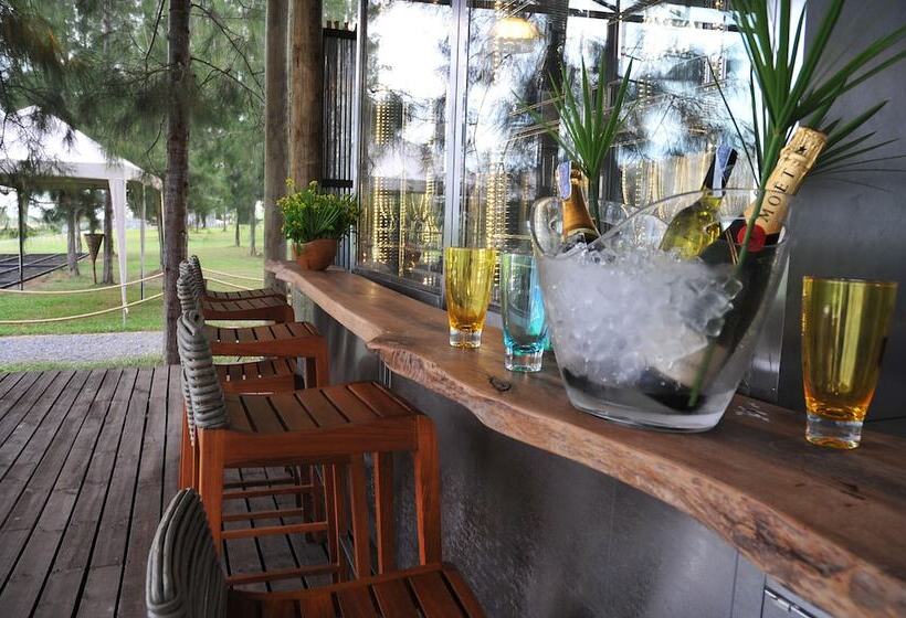 فندق The Farmhouse At Polo Escape