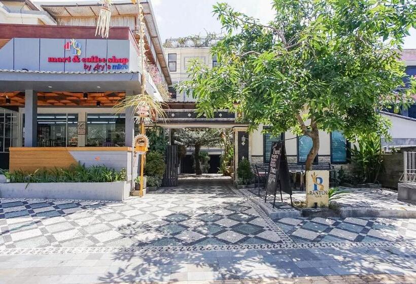 בית מלון כפרי Rantun S Place Nusa Dua