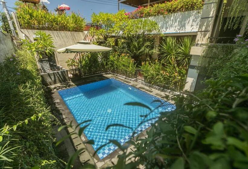 בית מלון כפרי Rantun S Place Nusa Dua