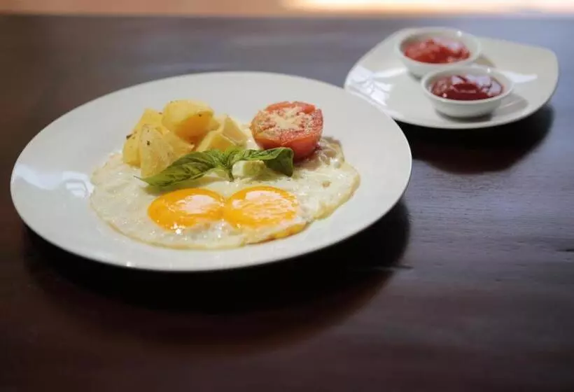 Отель Rantun S Place Nusa Dua