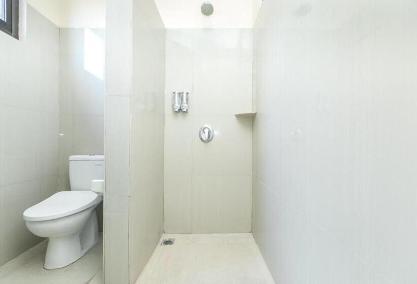 בית מלון כפרי Rantun S Place Nusa Dua