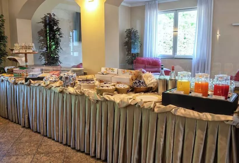 هتل Internazionale