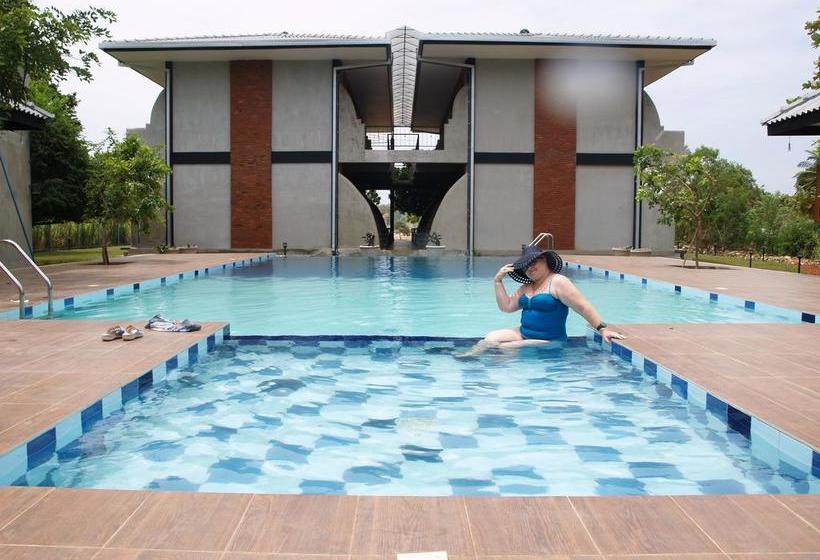 فندق Welimaluwa Resort