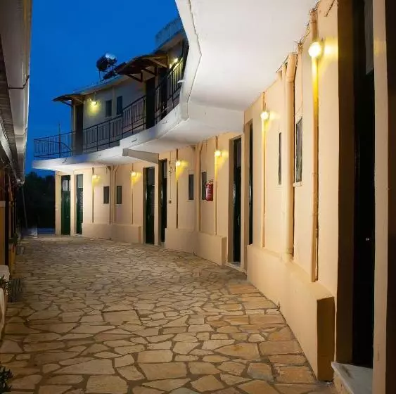 ホテル Wilde Rose