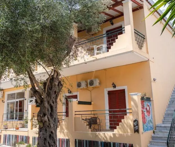 ホテル Wilde Rose