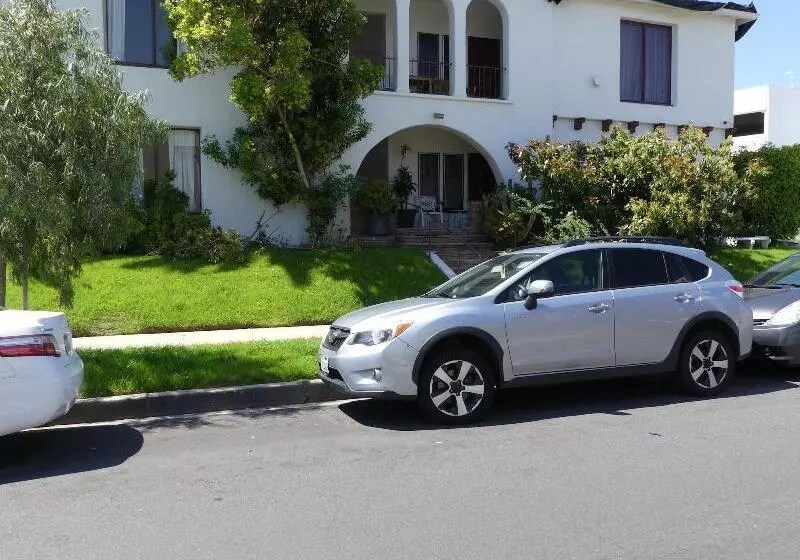 בית מלון כפרי Wilshire Orange