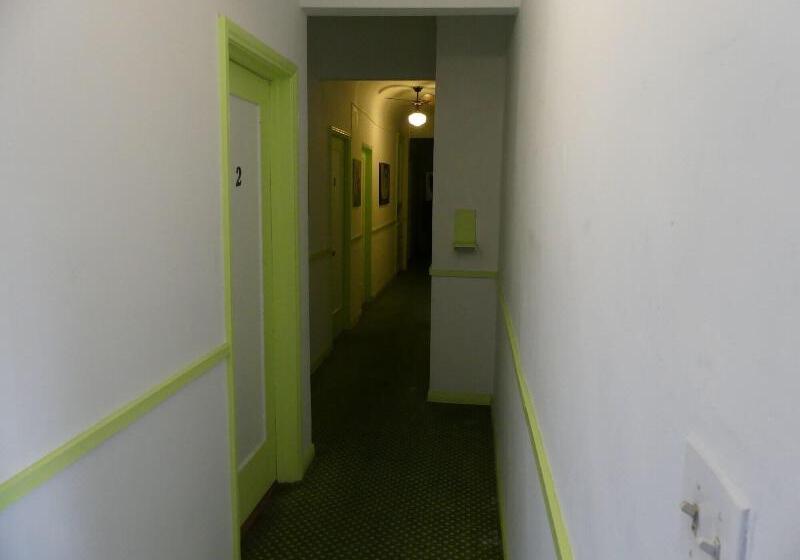 בית מלון כפרי Wilshire Orange