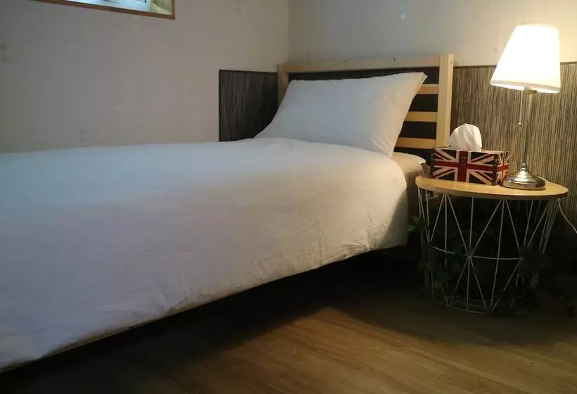 Пансион Mr. Kim Guesthouse