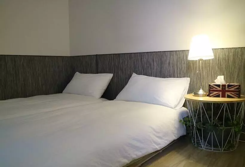 Пансион Mr. Kim Guesthouse