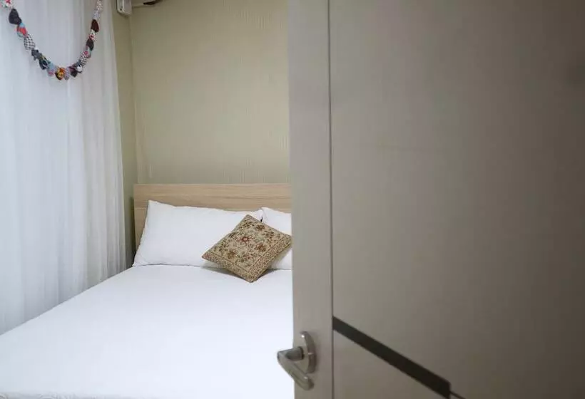 Пансион Mr. Kim Guesthouse