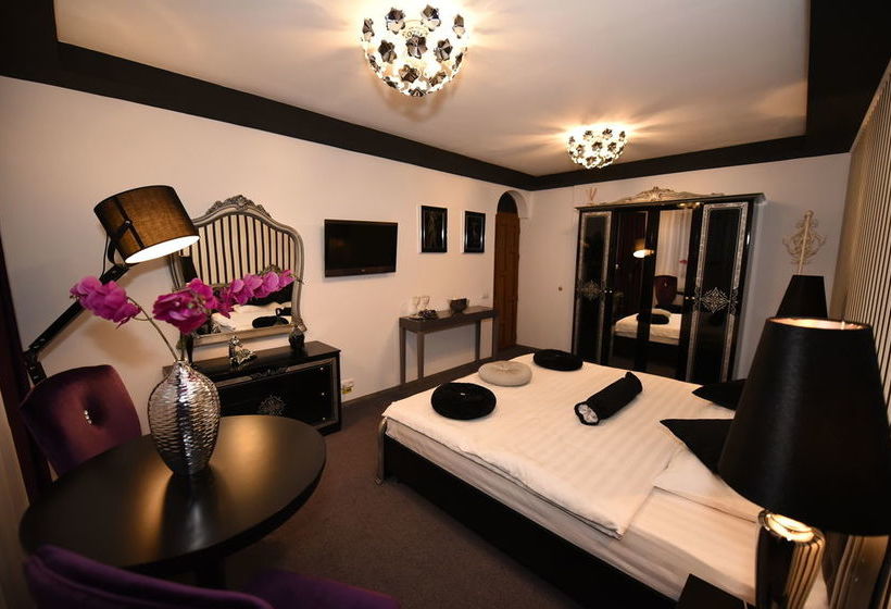 پانسیون Rixo`s Guesthouse