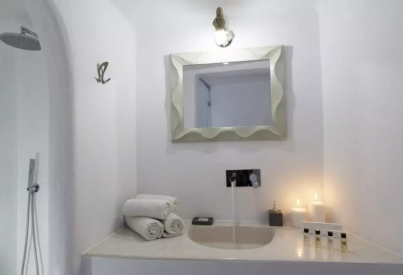Sakas Residences