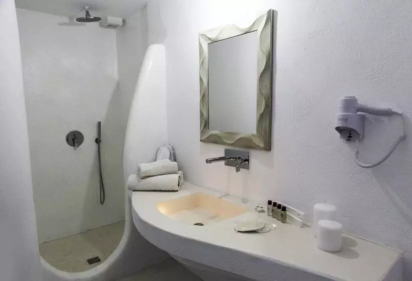 Sakas Residences