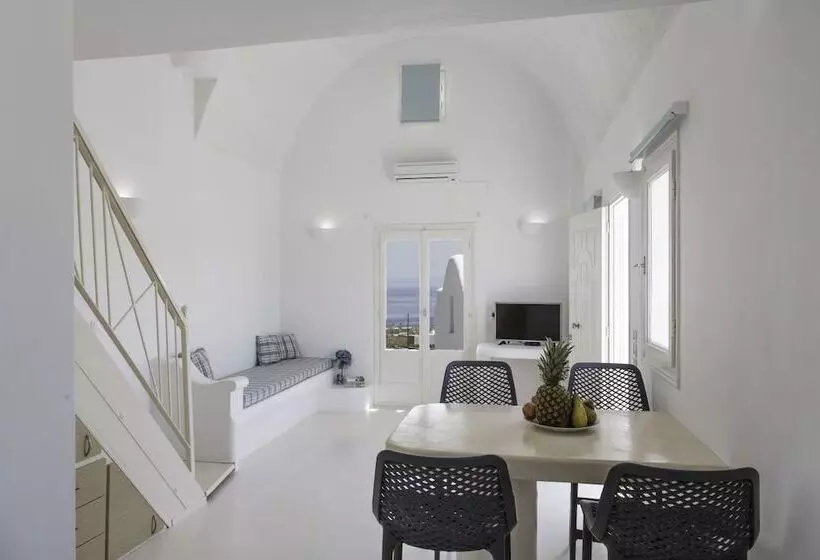 Sakas Residences