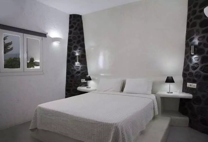 Sakas Residences