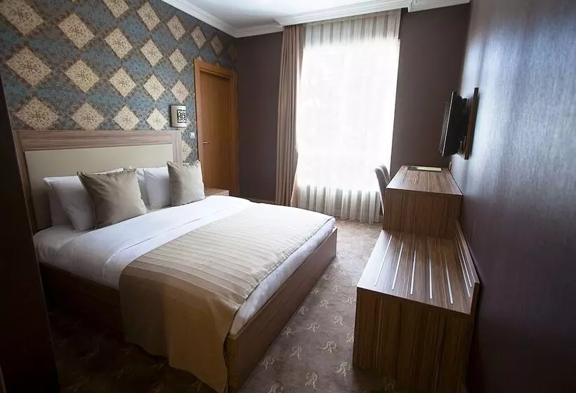 The Rise Aron Business Hotel Merter