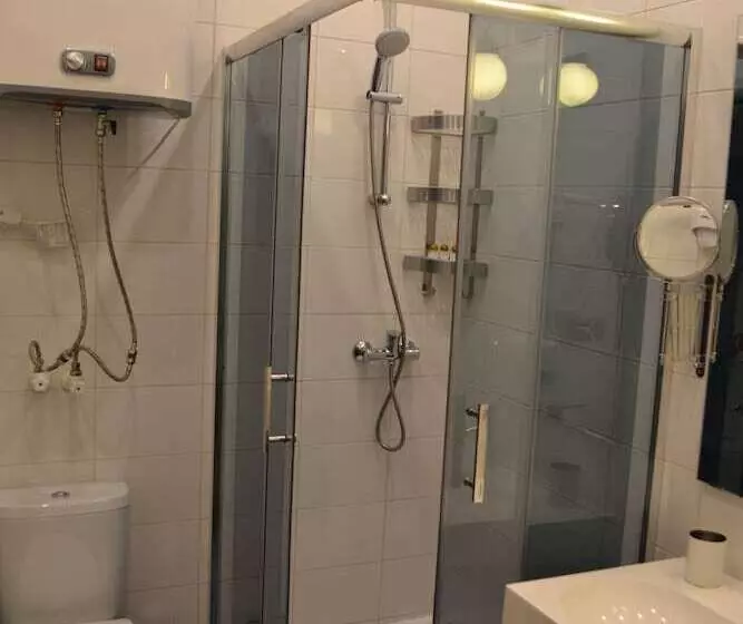 Auberge Hôtelière Khanuma